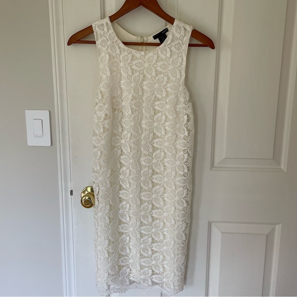 Dresses & Skirts - Aqua Medium White Dress